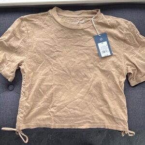 Universal thread goods, Co. khaki T-shirt, cropped, side tie detail NWT